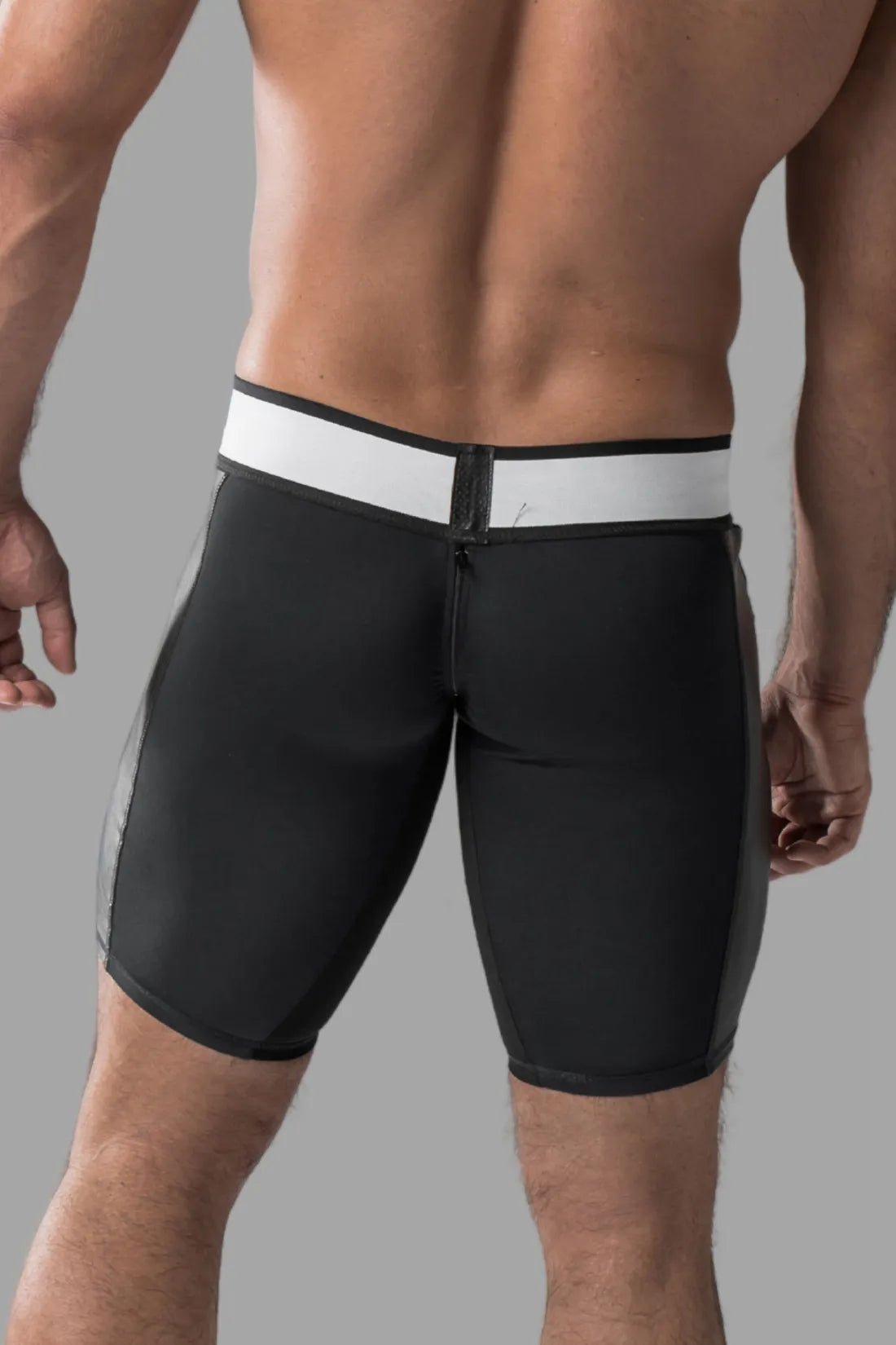 Armored. Men's Cycling Shorts. Codpiece. Rear Zipper. Black - MSH109 - Y1 - www.maskulo.berlin - Local store