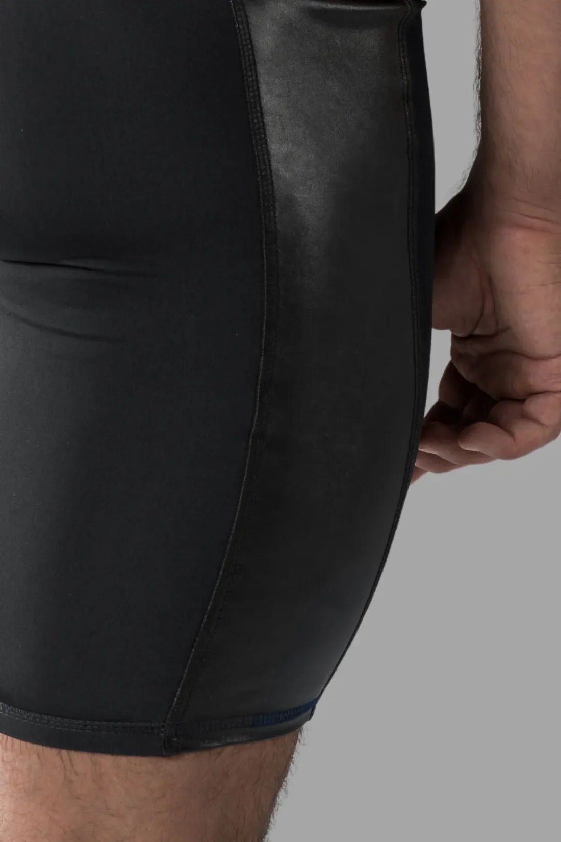 Armored. Men's Cycling Shorts. Codpiece. Rear Zipper. Black - MSH109 - Y1 - www.maskulo.berlin - Local store