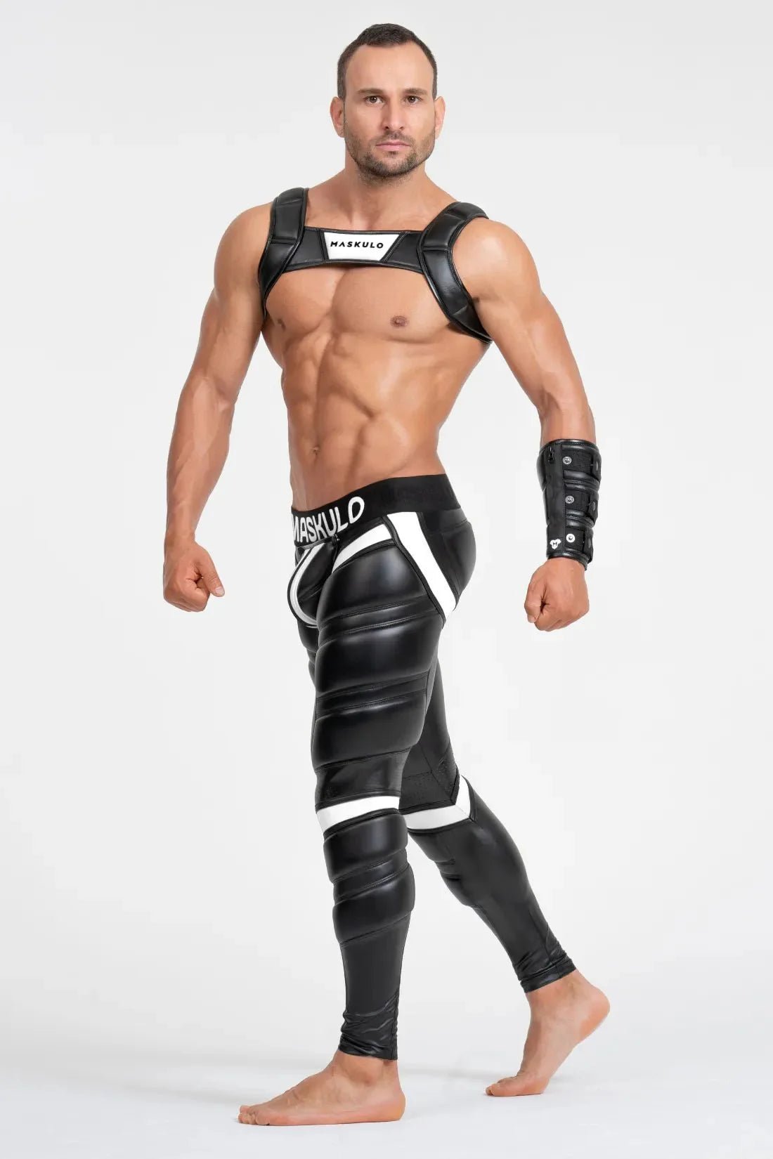 Bulldog Harness with 3D Logo. Black and White - MHR117 - Y5 - www.maskulo.berlin - Local store