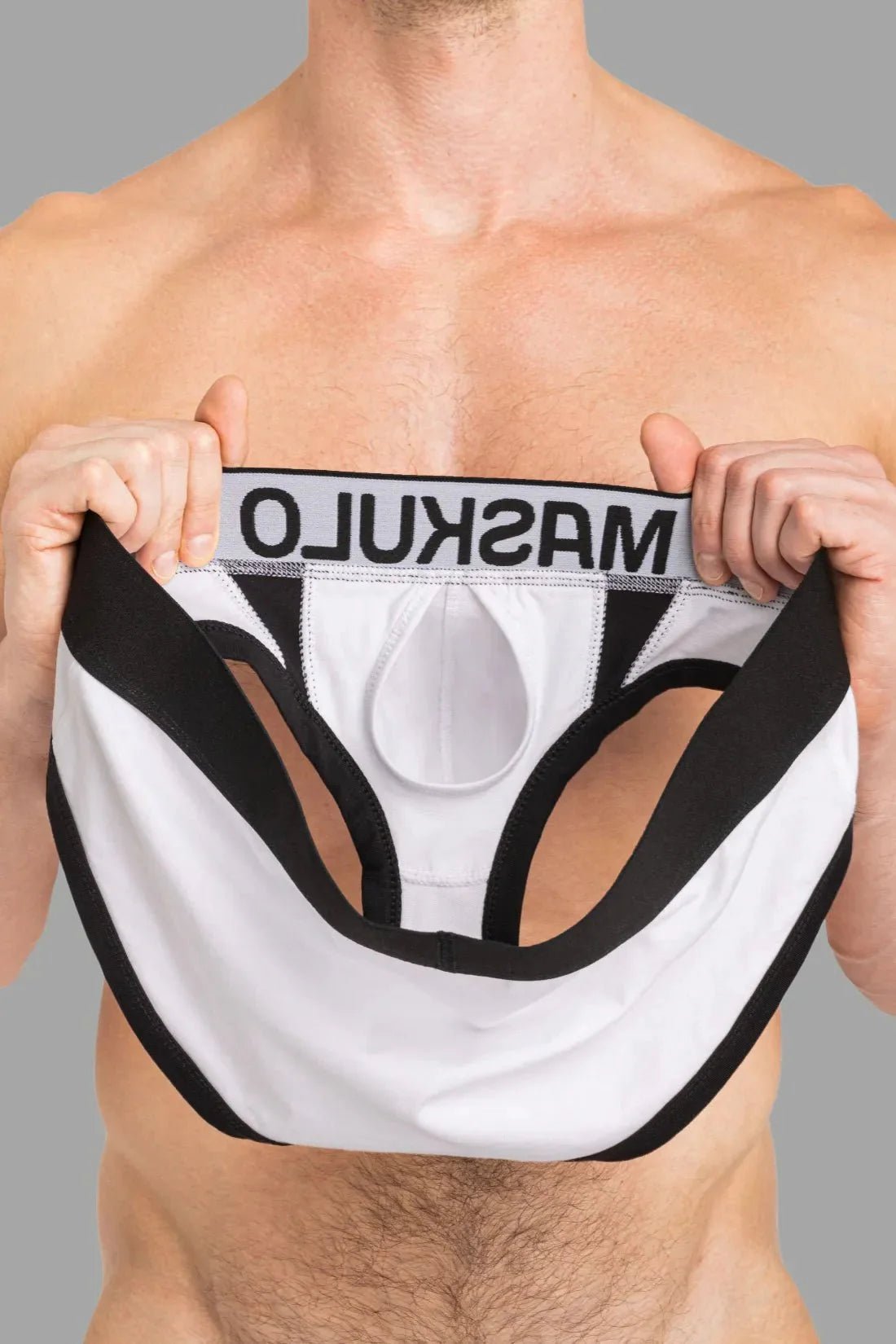 CAPTAIN - A Briefs with O - Inside - POUCH. White and Black - MBR140 - Y3 - www.maskulo.berlin - Local store