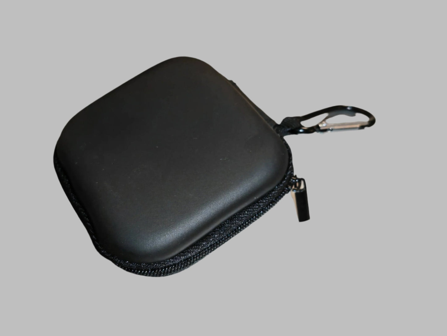 Carabiner case 6 cm. Black - MGC105 - YX - www.maskulo.berlin - Local store