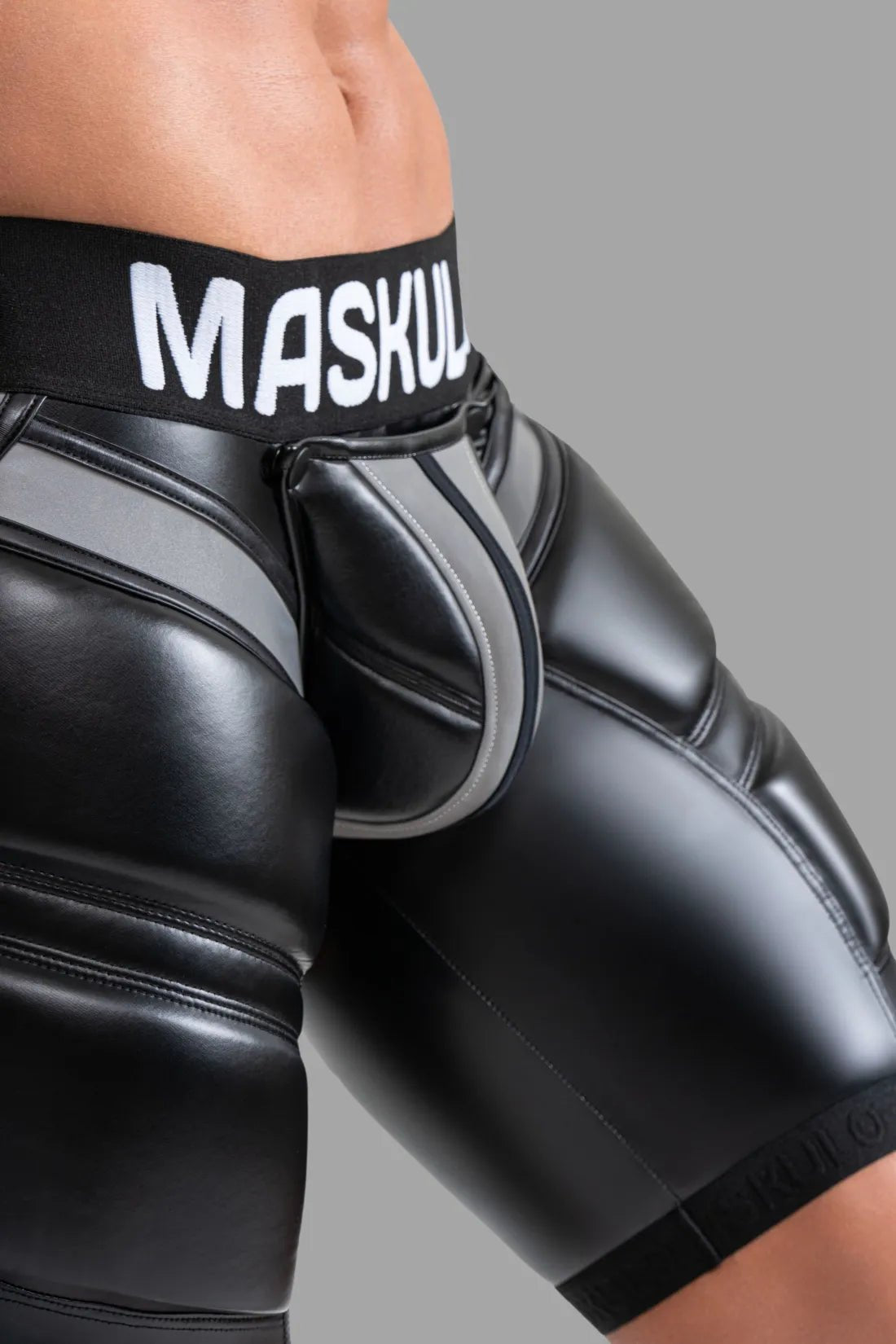 Cycling Shorts S size. 'Big Bulge'. Black and Grey Reflective Light - MSH112 - Y1 - www.maskulo.berlin - Local store