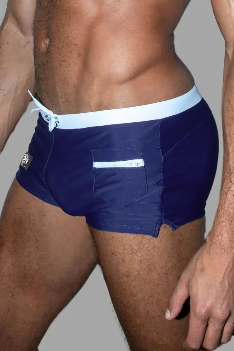Evan Chase. Club Shorts with Pocket. Blue + White - MSH258 - Y2 - www.maskulo.berlin - Local store