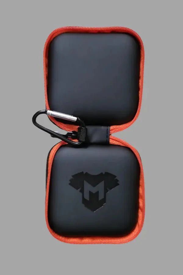 Jax Wanderlust. Mini Zip - Case with Carabiner. Black + Orange - MCS104 - YX - www.maskulo.berlin - Local store