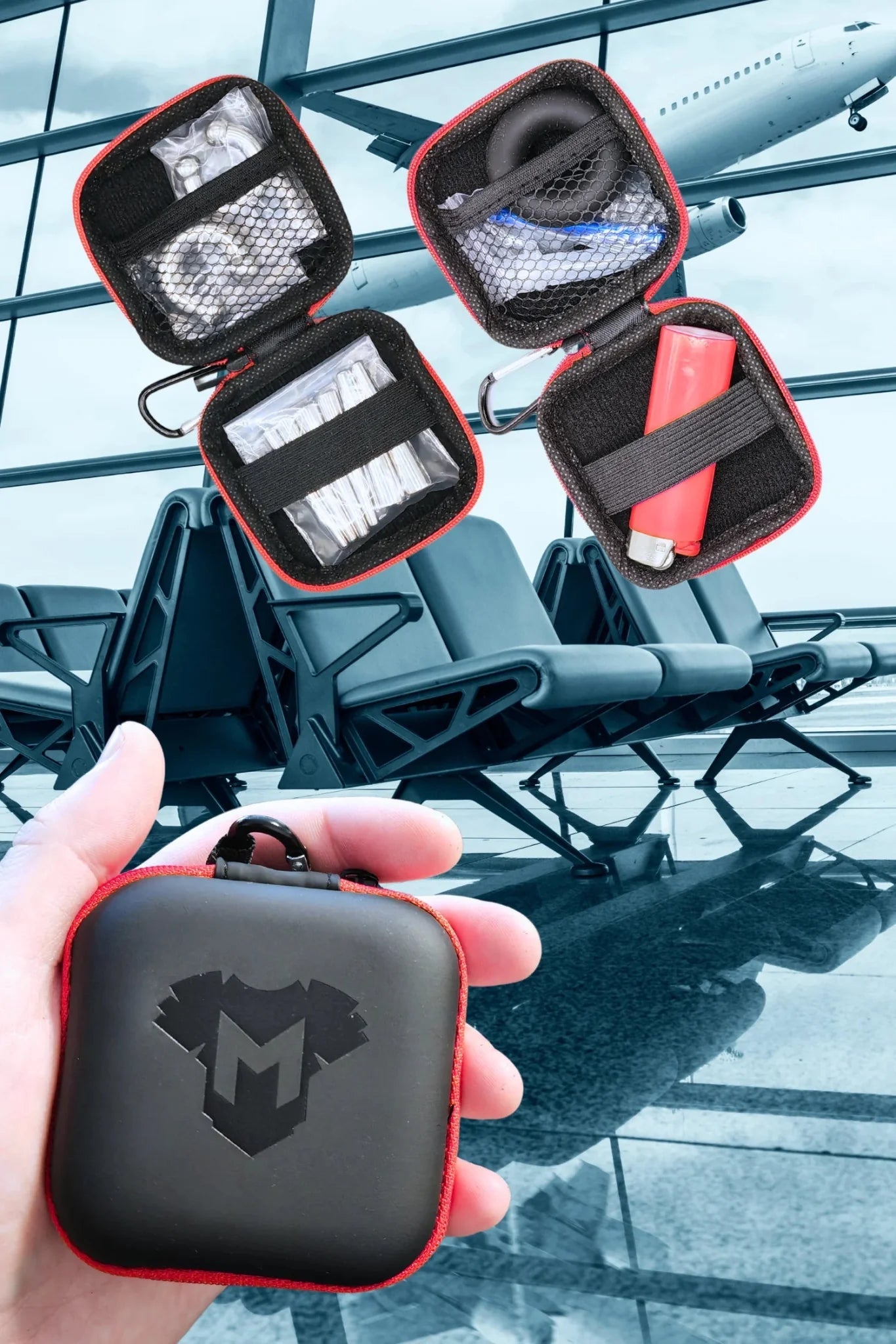 Jax Wanderlust. Mini Zip - Case with Carabiner. Black + Red - MCS103 - YX - www.maskulo.berlin - Local store