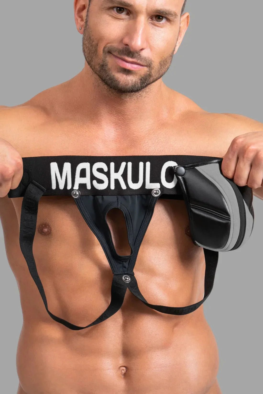 Jock 'Big Bulge'. Black and Grey Reflective Light - MJS147 - Y4 - www.maskulo.berlin - Local store