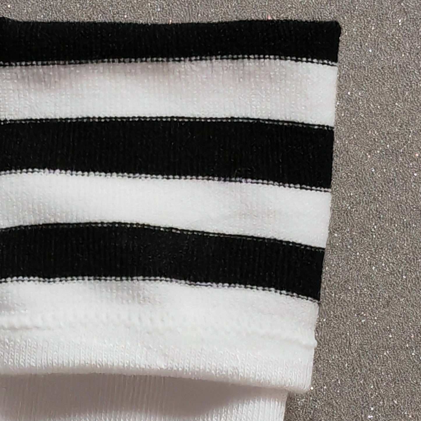 Long Socks. White + Black Stripes - MSC124 - YX - www.maskulo.berlin - Local store