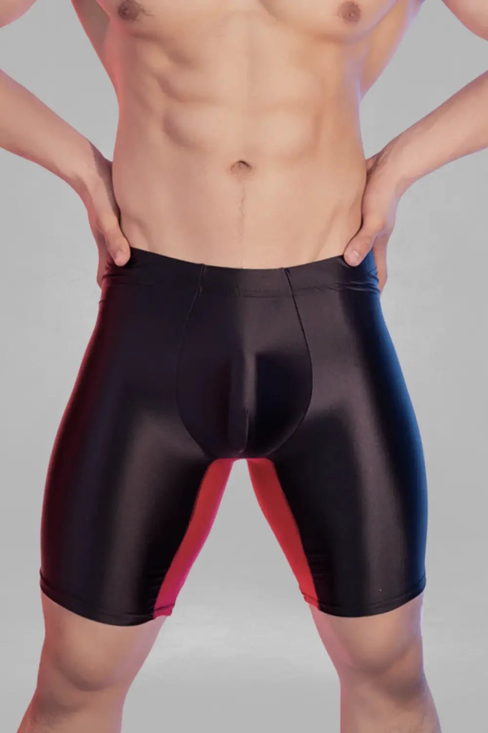 Magnus Ironsilk Knee - level Shorts. Black + Red - MSH278 - Y1 - www.maskulo.berlin - Local store