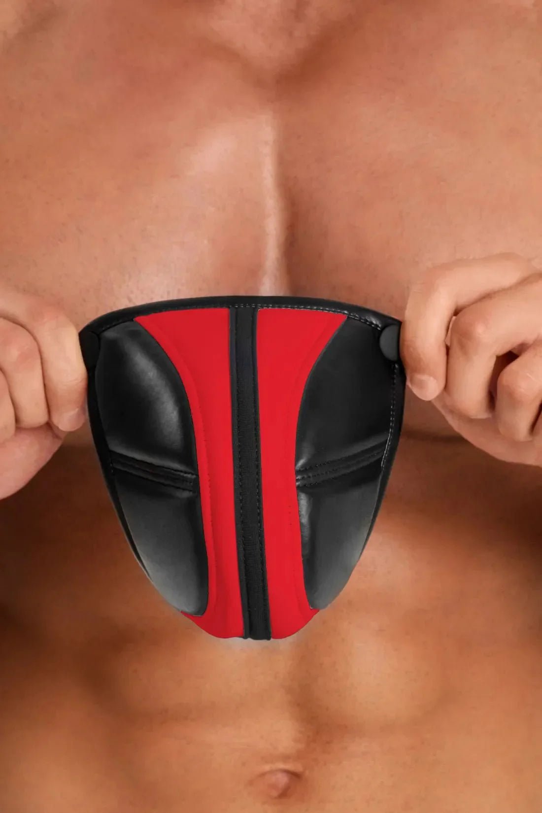 Men's Shorts with Pads. Zippered rear. Black and Red - MSH113 - Y5 - www.maskulo.berlin - Local store