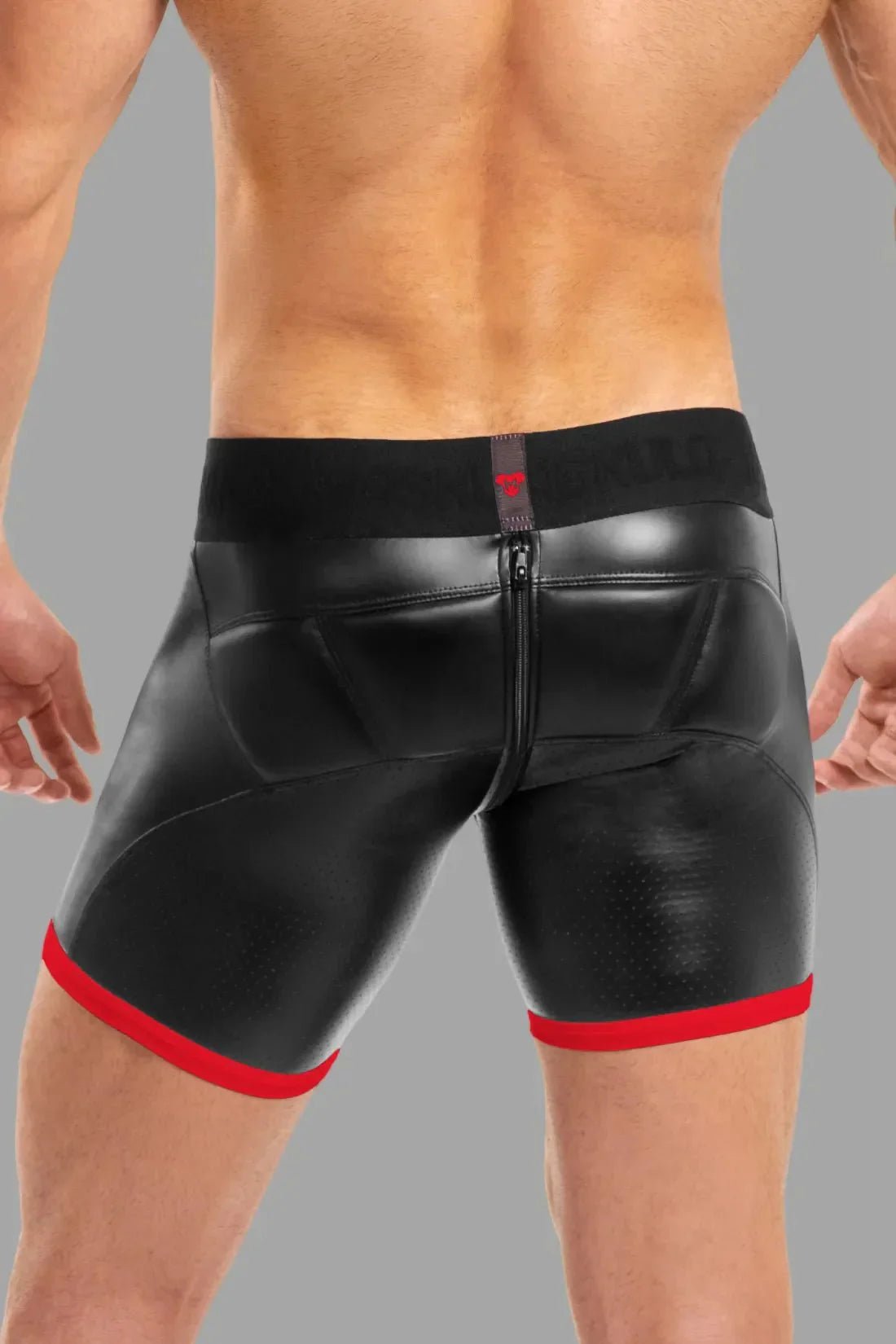 Men's Shorts with Pads. Zippered rear. Black and Red - MSH113 - Y5 - www.maskulo.berlin - Local store