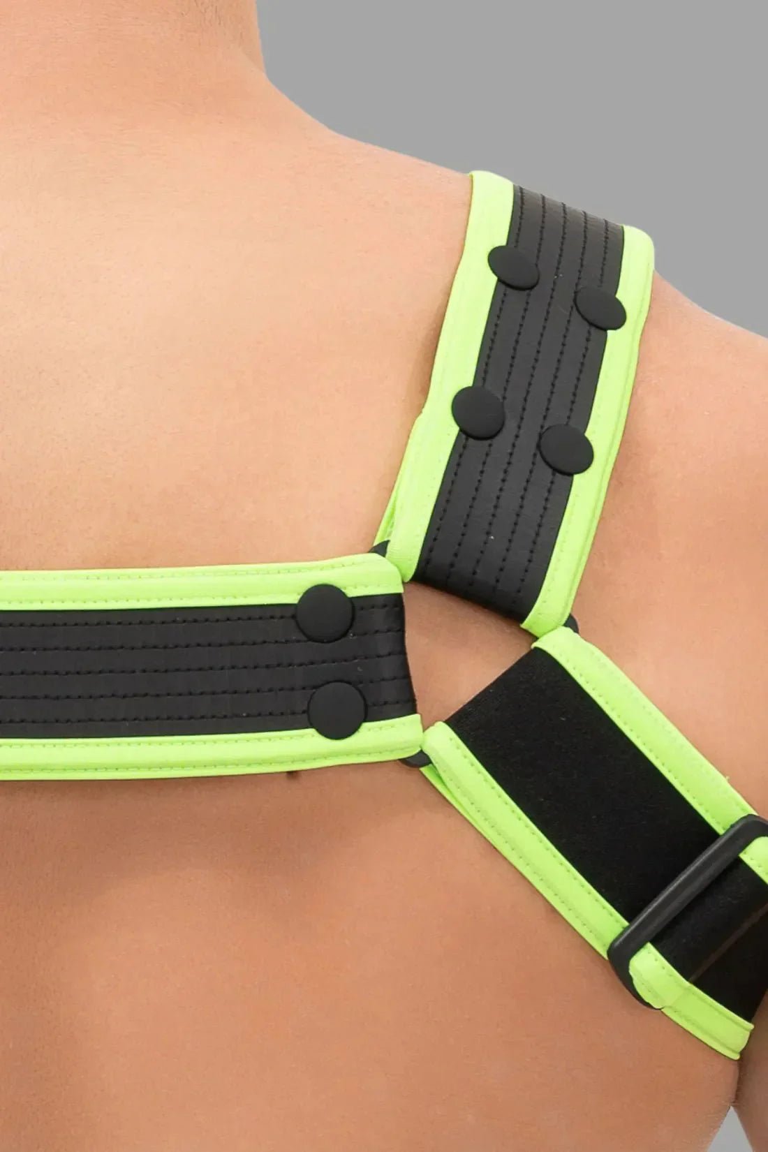 Outtox. Body Harness with Snaps. Black and Green Neon - XHR115 - Y4 - www.maskulo.berlin - Local store