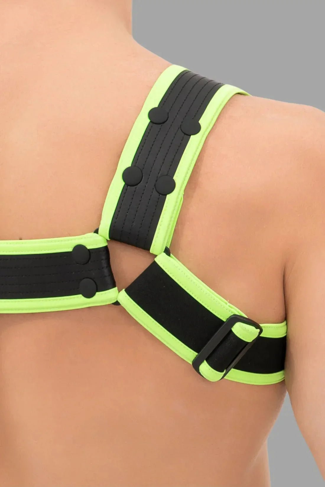 Outtox. Bulldog Harness with Snaps. Black and Green Neon - XHR109 - Y5 - www.maskulo.berlin - Local store