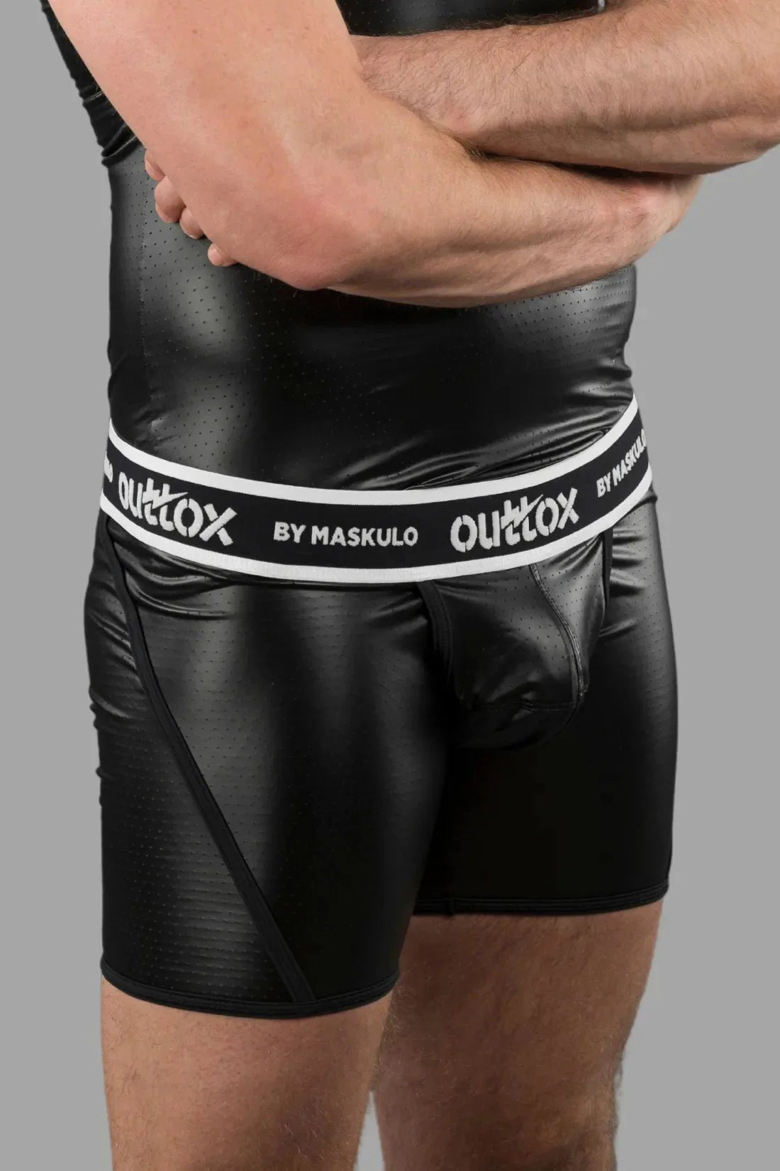 Outtox by Maskulo. Wrapped Rear Shorts with Snap Codpiece. Black - XSH117 - Y1 - www.maskulo.berlin - Local store