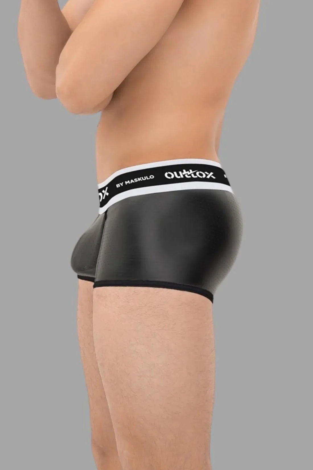 Outtox by Maskulo. Wrapped Rear Trunk Shorts. Codpiece. Black - XTR117 - Y1 - www.maskulo.berlin - Local store