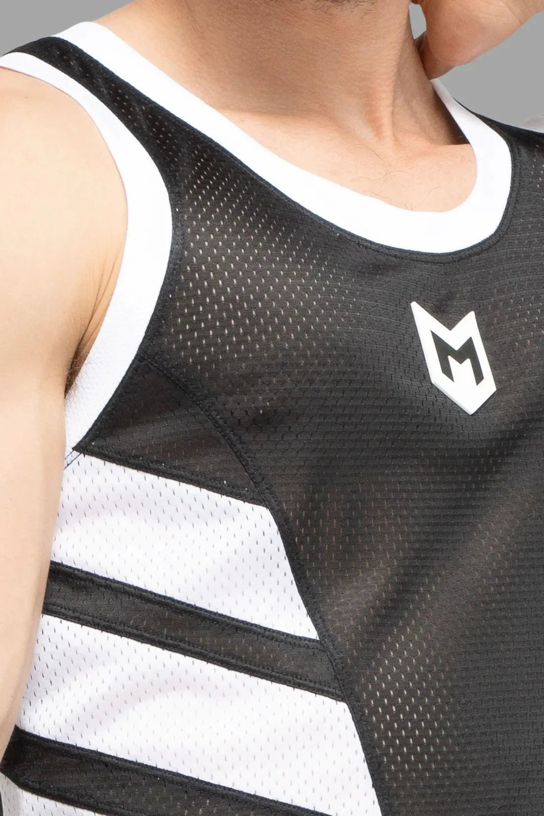 Skulla. Mesh Tank Top. Black and White - MTP103 - Y4 - www.maskulo.berlin - Local store