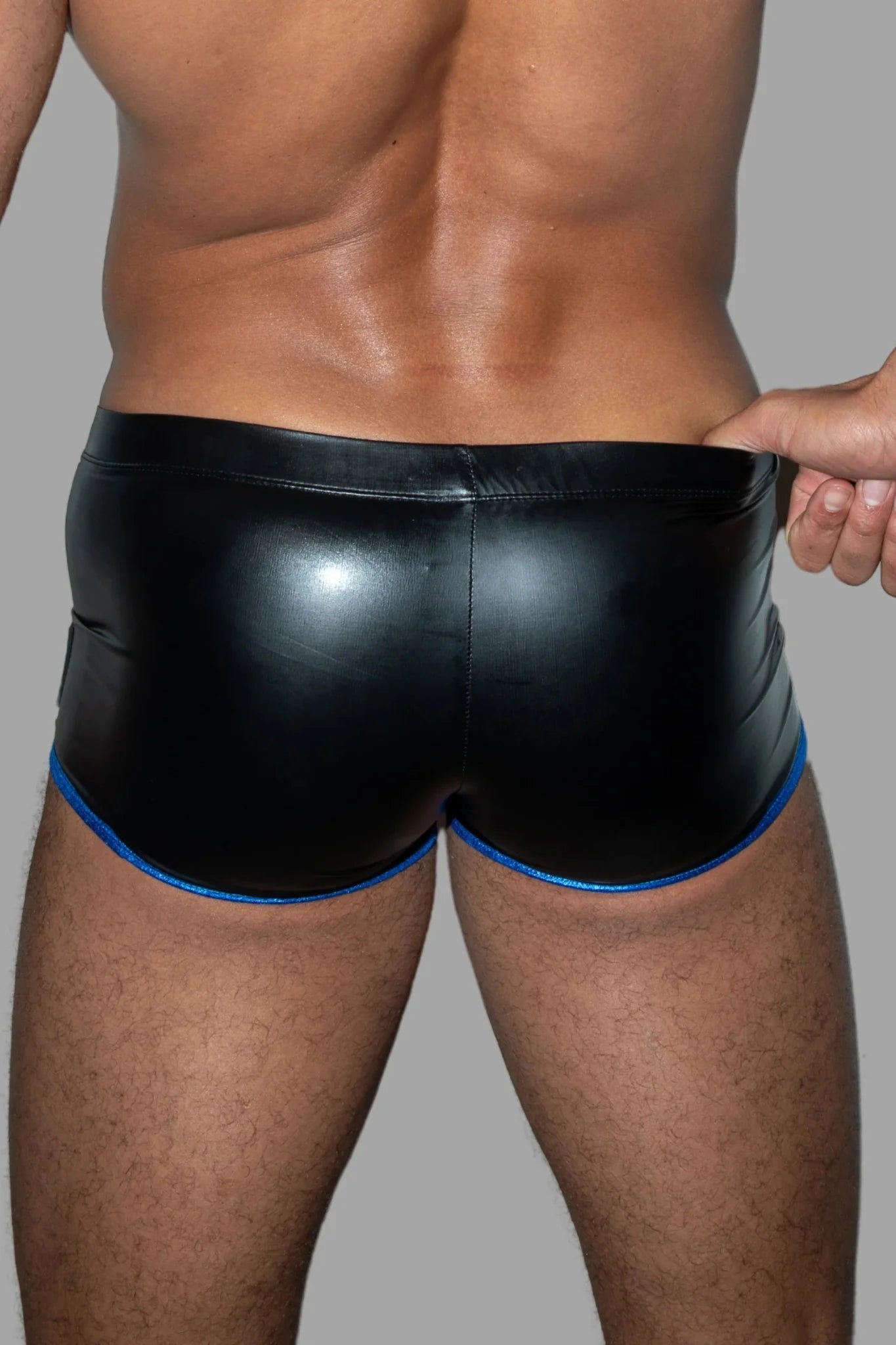 Thin PU Leather Shorts. Front Blue Zipper + Black - NSH359-Y1 2 - www.maskulo.berlin Local City Store