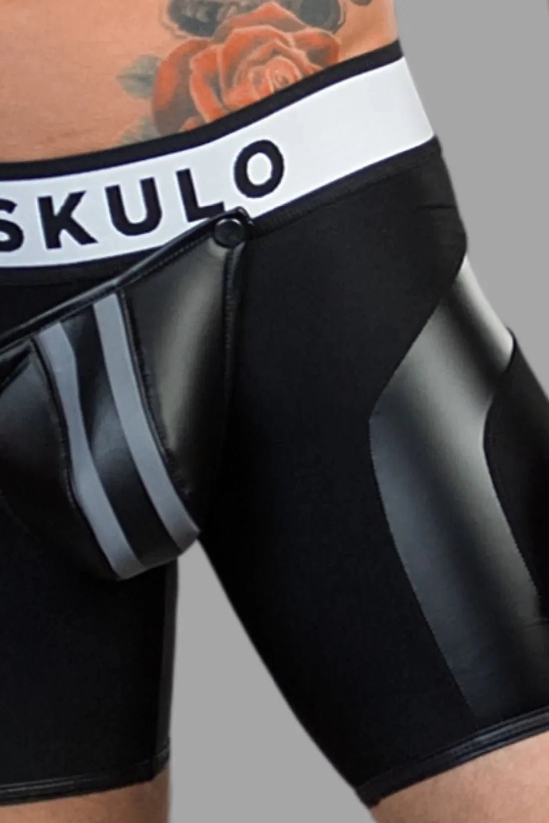 Youngero. Men's Cycling Shorts. Codpiece. Open Rear. Black - MSH116 - Y4 - www.maskulo.berlin - Local store