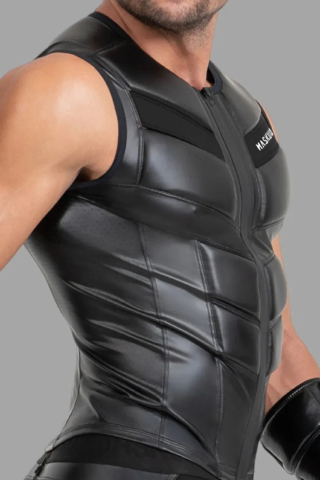 Zippered Vest. Black - MTP109 - Y2 - www.maskulo.berlin - Local store