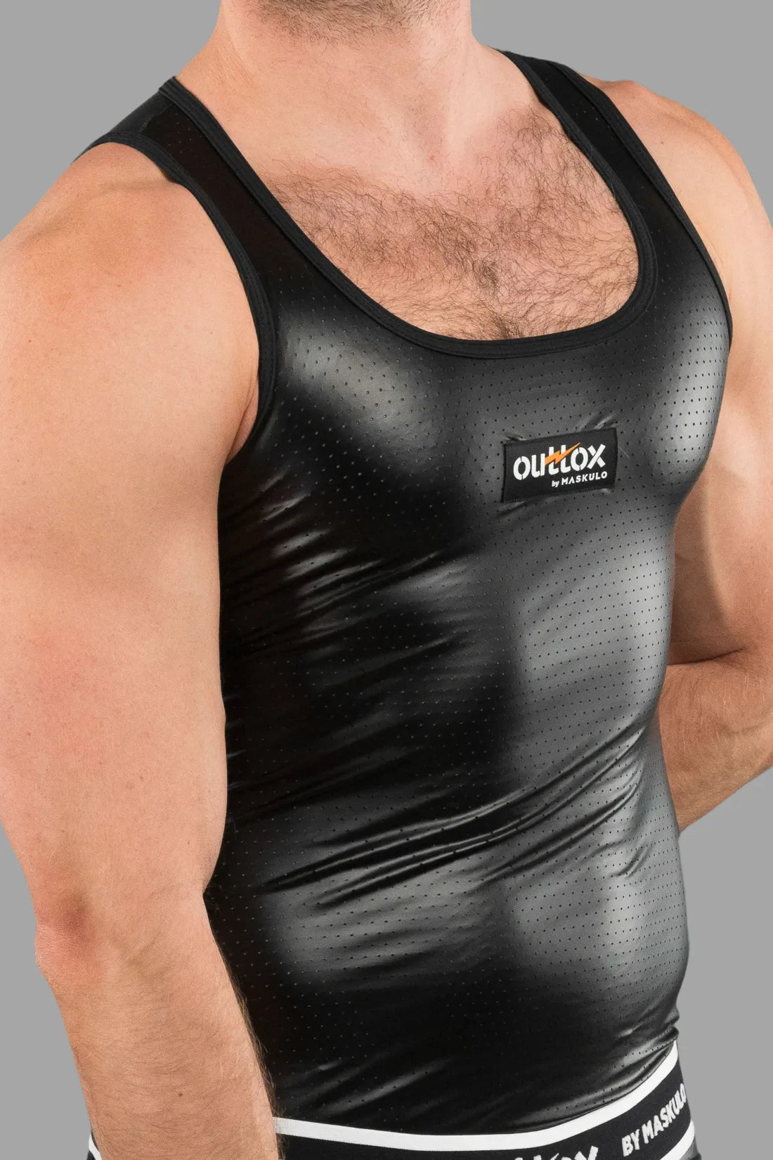 Outtox. Muskelshirt. Schwarz