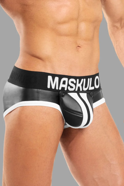 Basic Briefs with Pouch Snap. Black+White