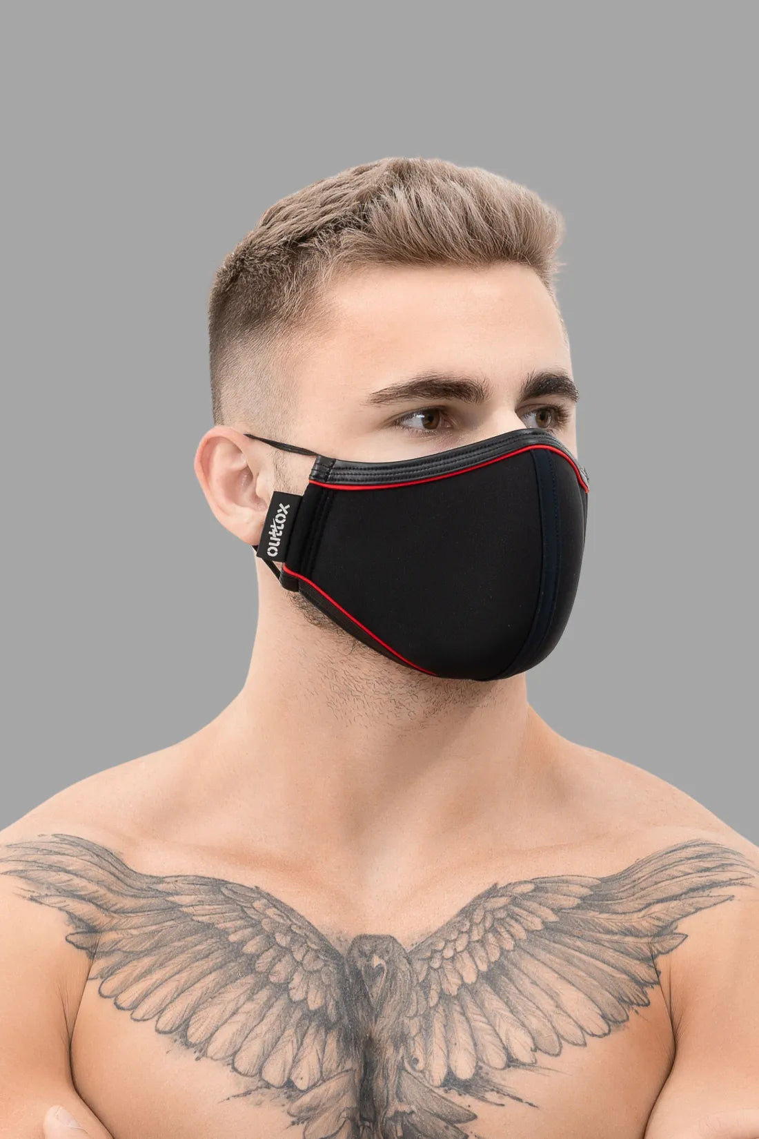 Outtox. Everyday Mask. Black+Red