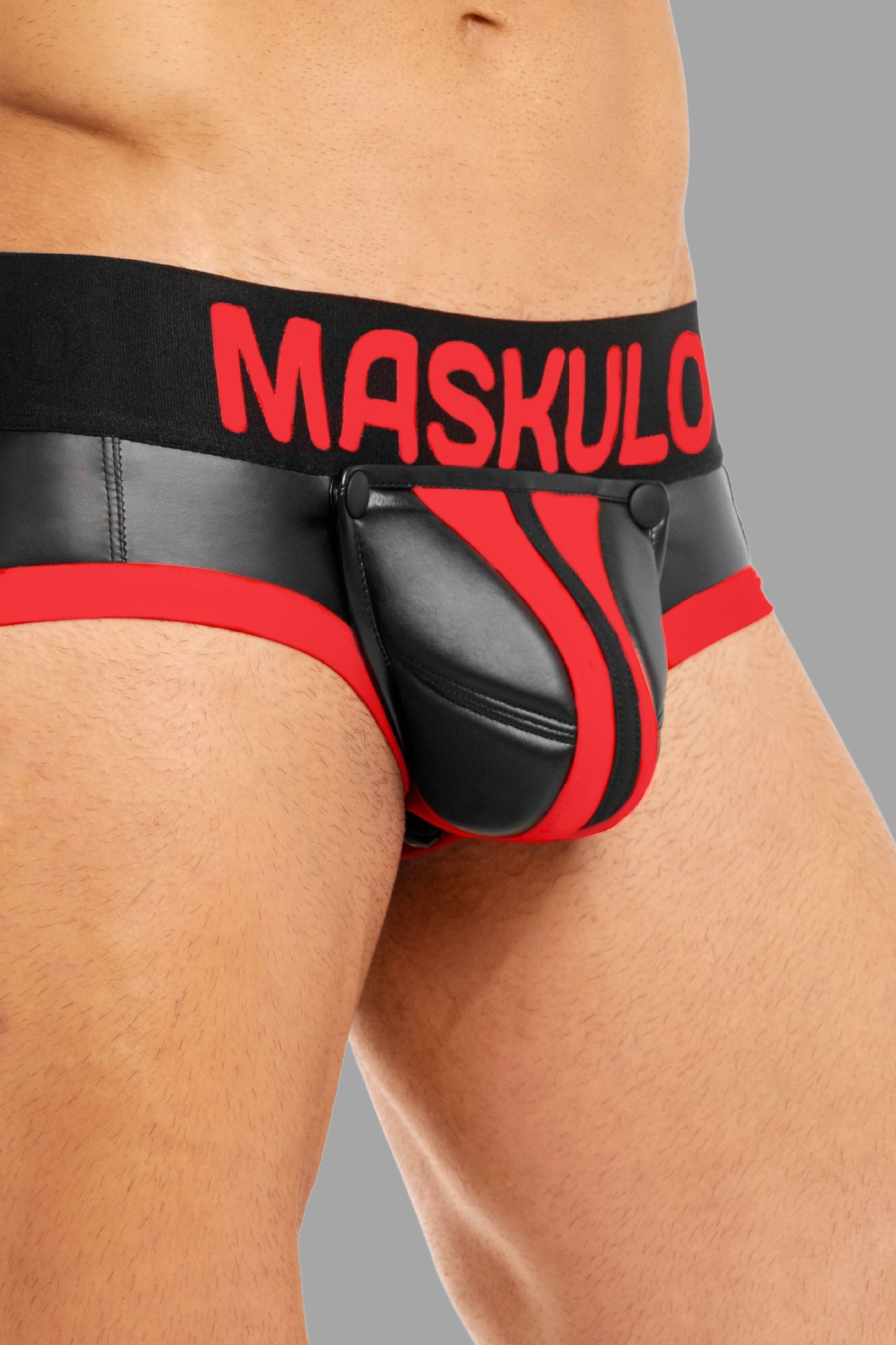 Basic Briefs with Pouch Snap. Black+Red