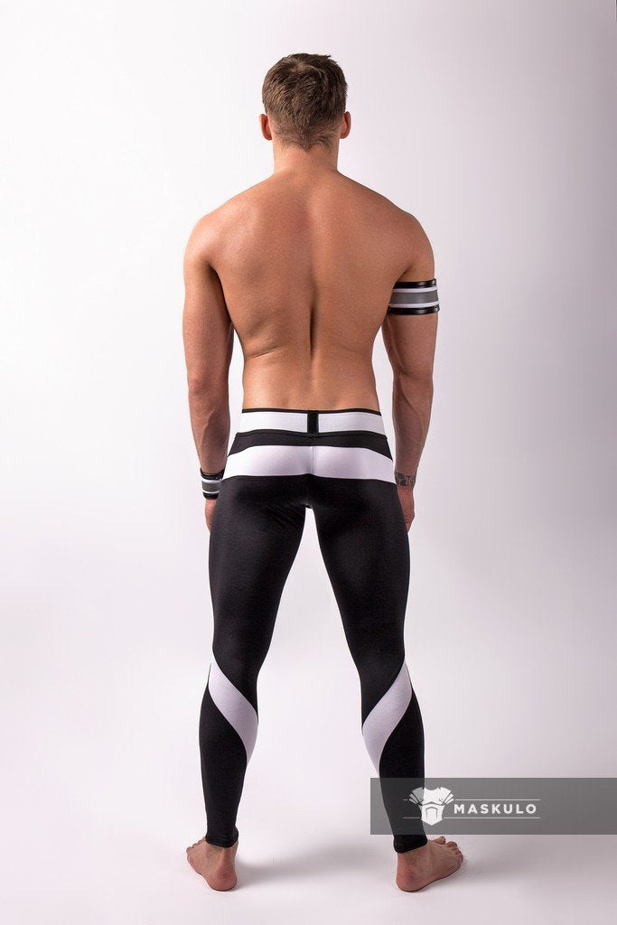 Youngero Classic. Regular Rear Leggings. White Neon