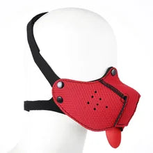 Maskulo Berlin Pup Hood NQ1477 in red and black, with detachable muzzle, made from neoprene and stainless steel. Ideal for cosplay, role-play, and parties.