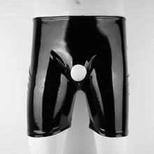 Maskulo Wetlook Access Shorts in black, featuring an open crotch and glossy latex. Ideal for bold and sexy styles.