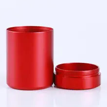 Maskulo NCS313 Red Metal Travel Mini Container for tea or herbs, with screw-on lid. Ideal for travel or as a gift.
