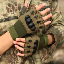 Maskulo NQ3314 Tactical Fingerless Gloves in Green Army/Dark Green, with plastic knuckles, ideal for tactical activities, cycling, and cosplay.