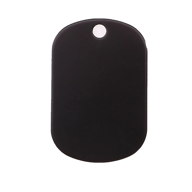 Black Military Style Dog Tag Set for men from Maskulo Berlin.