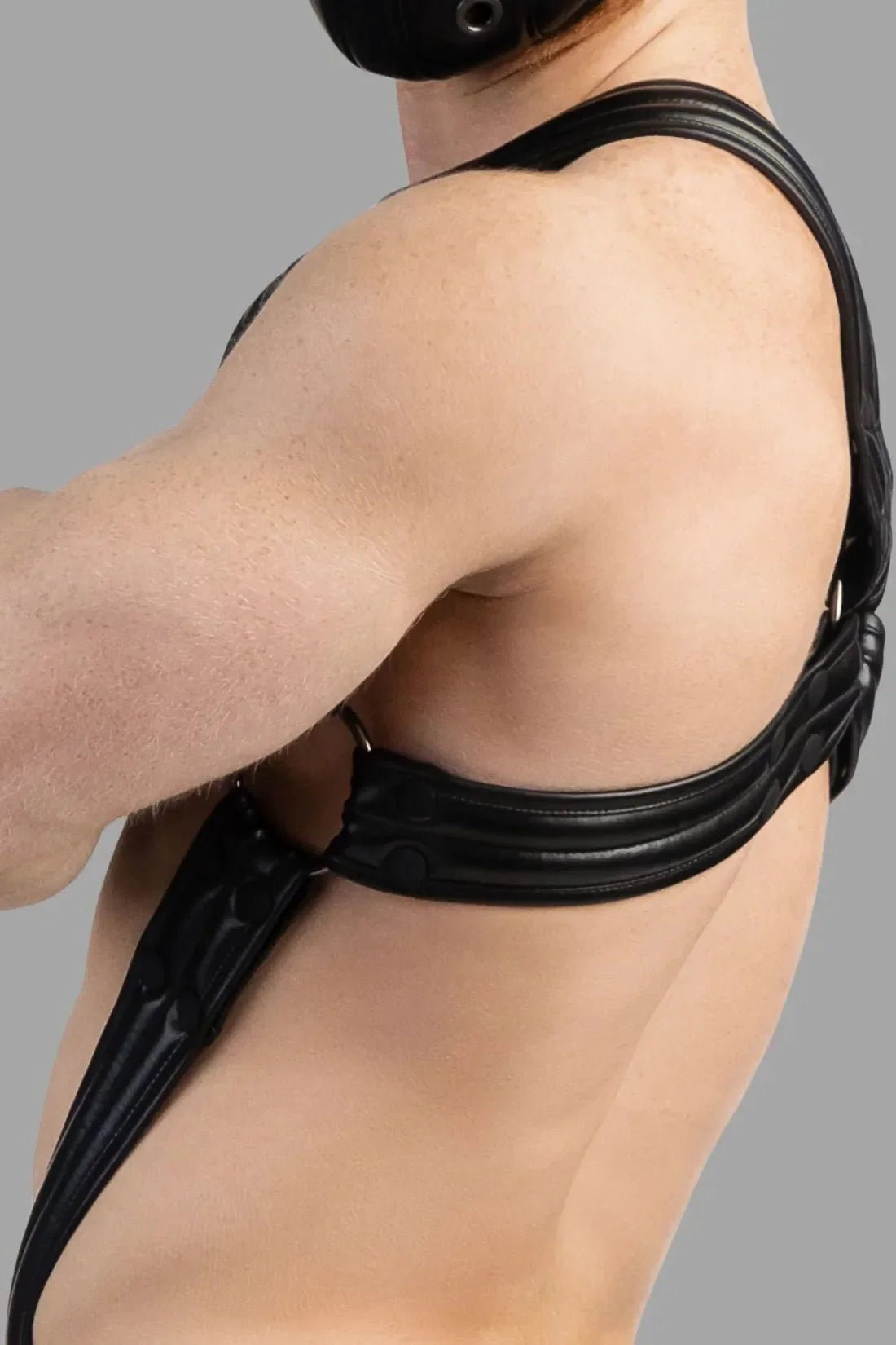 Armored Next. Body Harness. Black - MHR110-Y1 - www.maskulo.berlin - Local store
