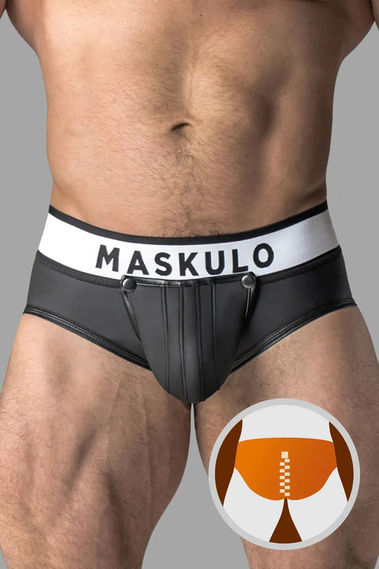 Armored. Rubber look Briefs. Detachable pouch. Zippered rear. Black - MBR109 - Y1 - www.maskulo.berlin - Local store