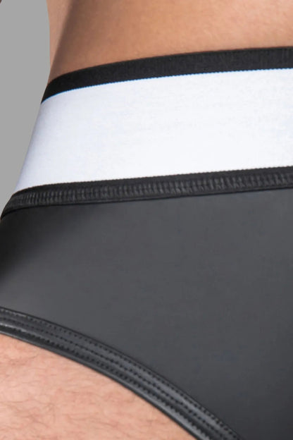Armored. Rubber Look Briefs. Detachable Pouch. Zippered Rear. Black - MBR109-Y1 6 - www.maskulo.berlin Local City Store
