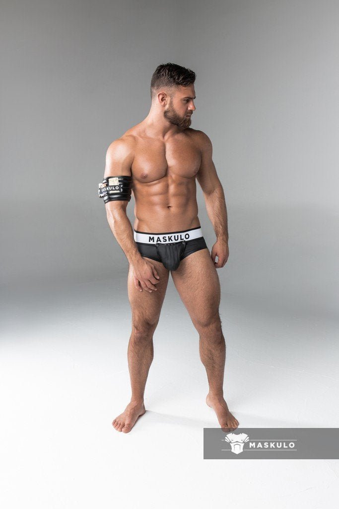 Armored Standard. Open Rear Briefs. Black - MBR107-Y1 - www.maskulo.berlin - Local store