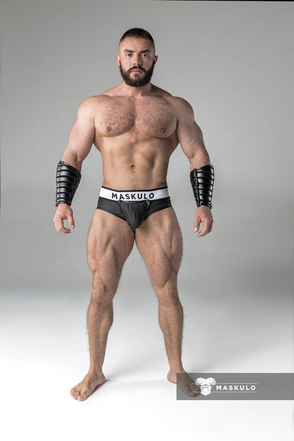 Armored Standard. Regular Rear Briefs. Black - MBR108-Y1 8 - www.maskulo.berlin Local City Store