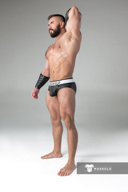 Armored Standard. Regular Rear Briefs. Black - MBR108-Y1 6 - www.maskulo.berlin Local City Store