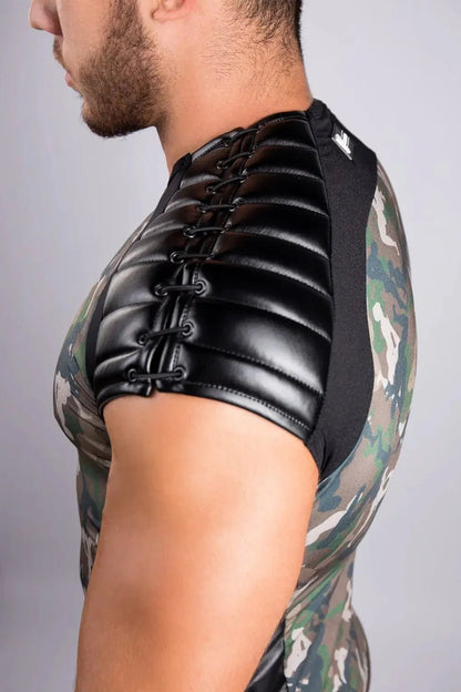 Armored Standard. Sleeveless Top with Shoulder Lacing Pads. Camouflage Woodland - MTP174 - www.maskulo.berlin - Local store
