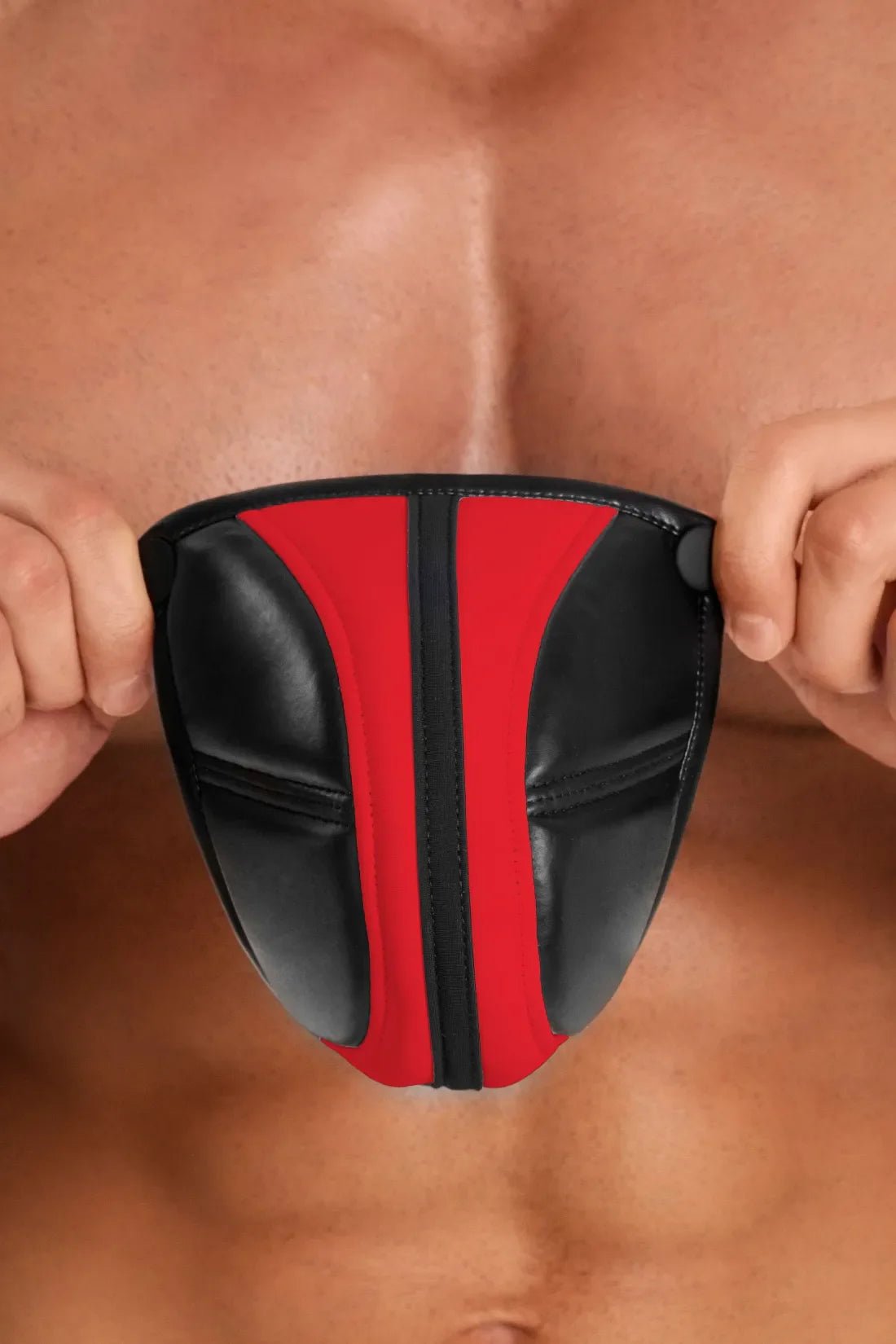 Basic Briefs with Pouch Snap. Black+Red - MBR133 - Y2 - www.maskulo.berlin - Local store
