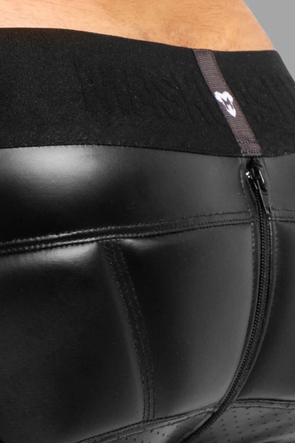 Basic Shorts with Pads. Zippered rear. Black - MSH115 - Y2 - www.maskulo.berlin - Local store