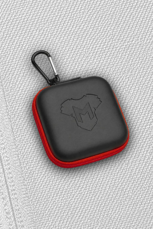 Irwin Wanderlust. Carabiner Zip-Case. Red - MCS103-YX - www.maskulo.berlin - Local store