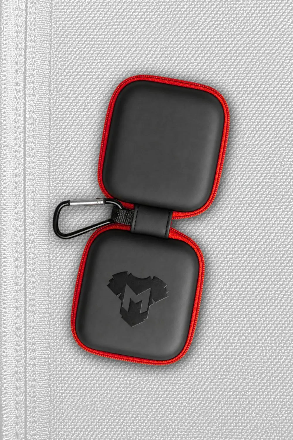 Irwin Wanderlust. Carabiner Zip-Case. Red - MCS103-YX 5 - www.maskulo.berlin Local City Store