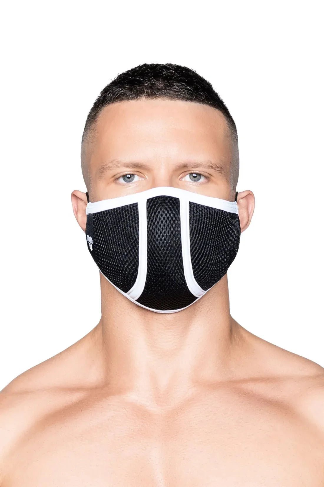 Life Mask. Black And White - MAC111-YX - www.maskulo.berlin - Local store
