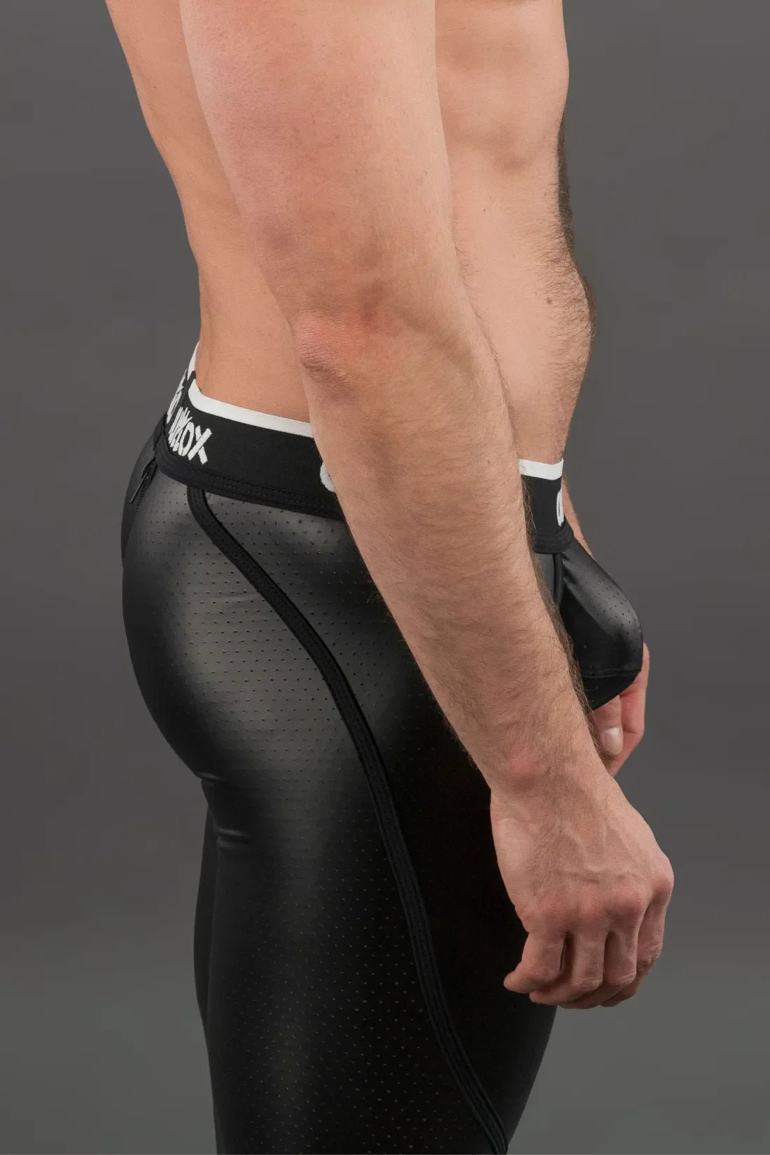 Outtox. Zippered Rear Leggings with Snap Codpiece. Black - XLG106 - Y1 - www.maskulo.berlin - Local store