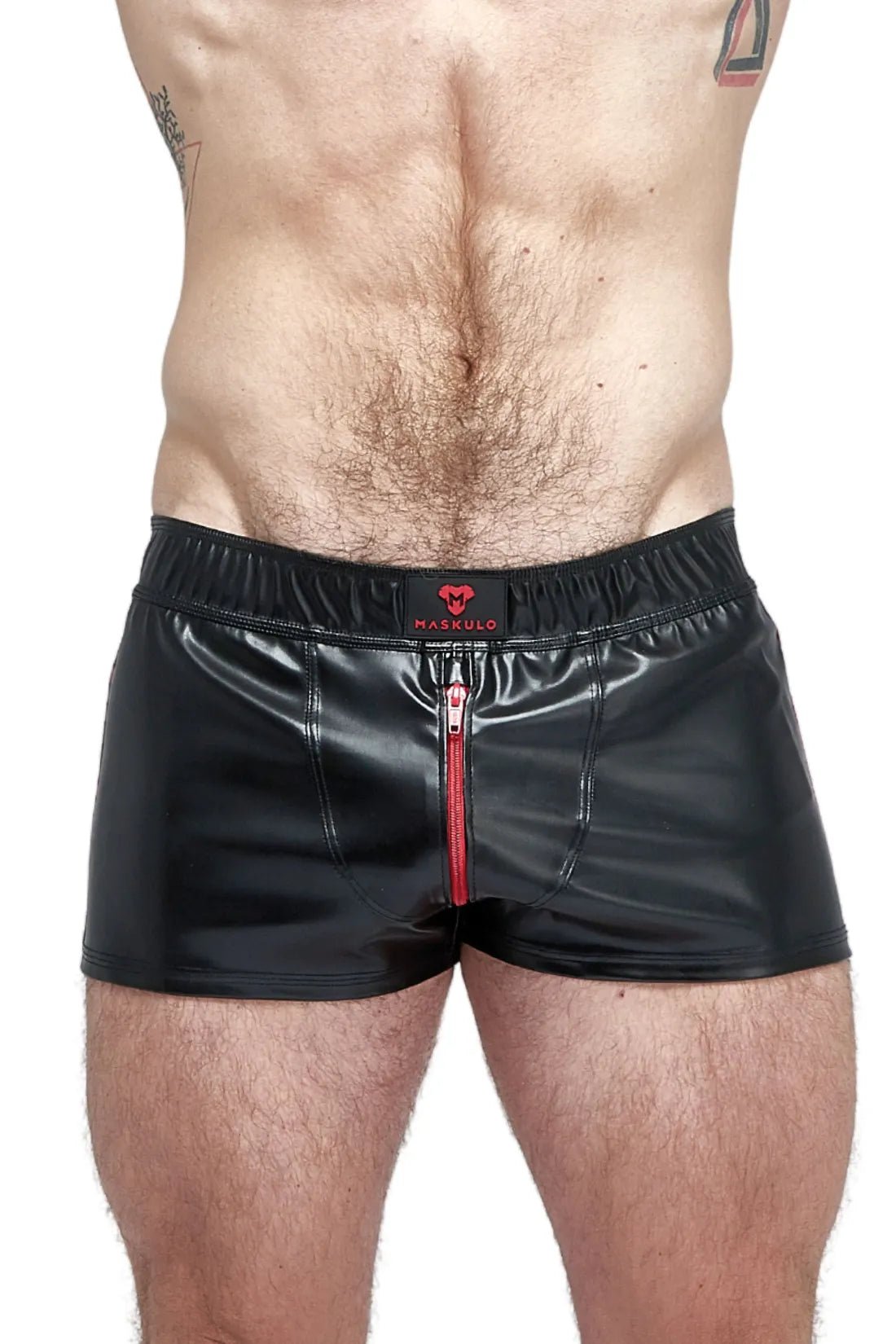 Skulla. Leatherette Jogging Shorts. Black+Red - MSH102 - Y1 - www.maskulo.berlin - Local store