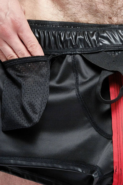 Skulla. Leatherette Jogging Shorts. Black+Red - MSH102-Y1 - www.maskulo.berlin - Local store