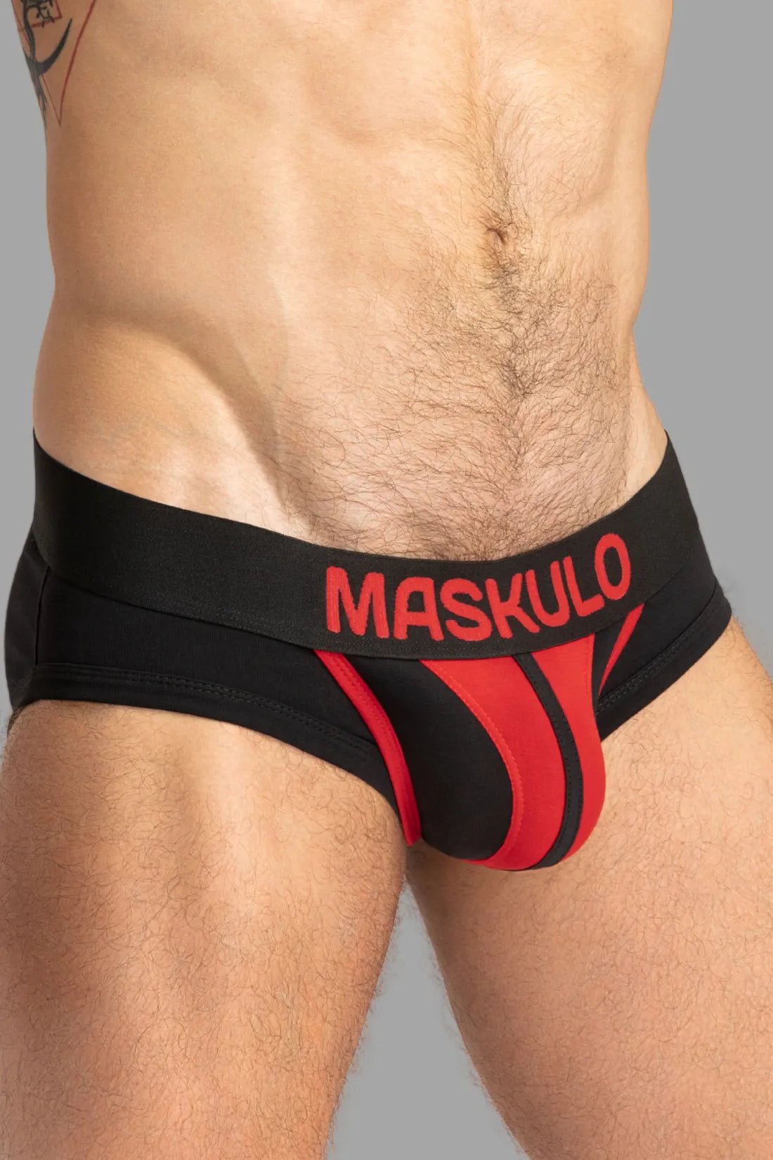 Tiger Briefs POUCH - SNAP. Black and Red - MBR136 - Y3 - www.maskulo.berlin - Local store