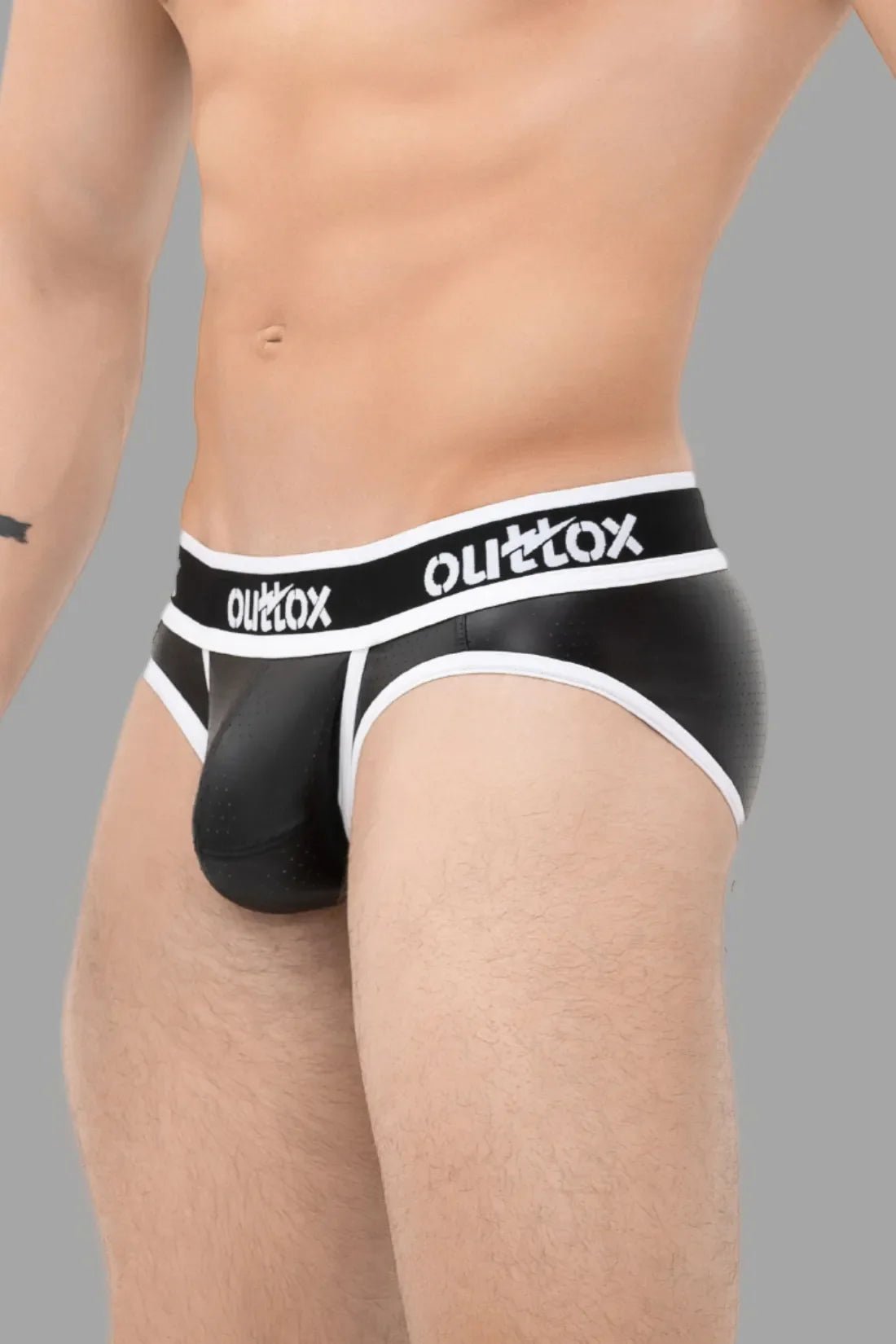 Wrapped Rear Briefs With Snap Codpiece. Black+White - XBR111-Y1 - www.maskulo.berlin - Local store