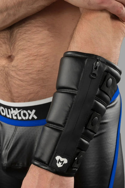 Wrist Wallet With Rubberized Zipper - MAC120-YX 3 - www.maskulo.berlin Local City Store